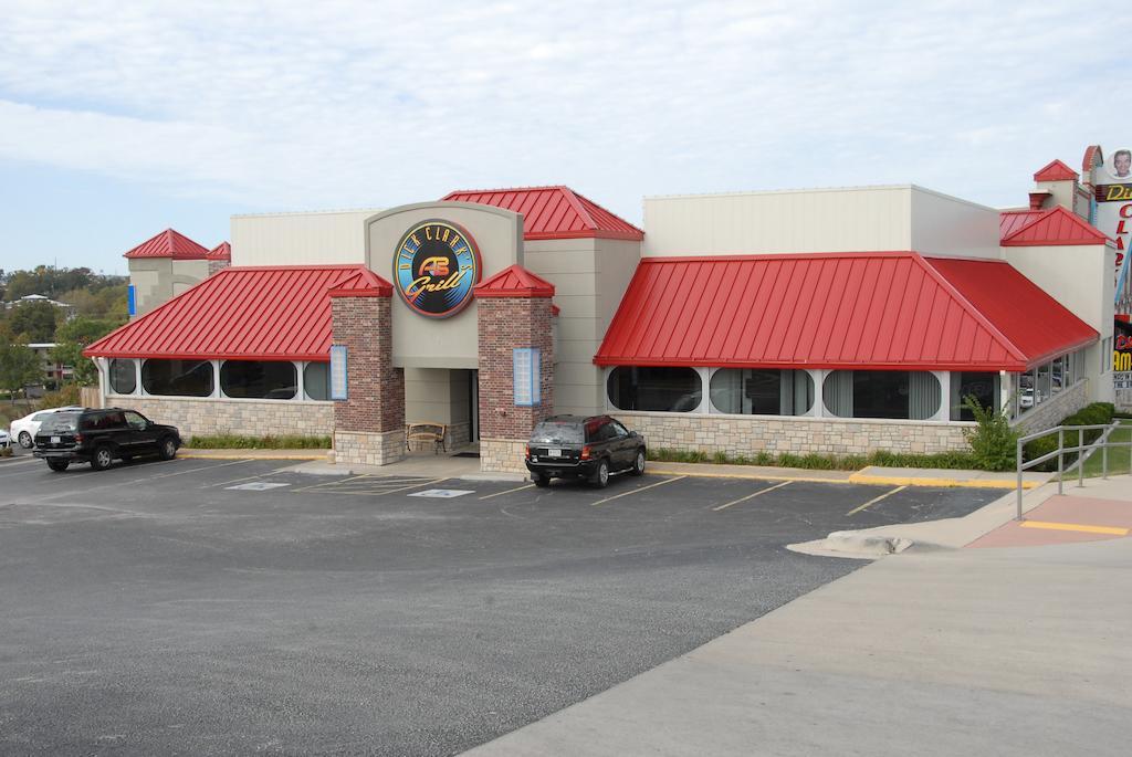 Ramada Branson Hotel And Resort Екстериор снимка